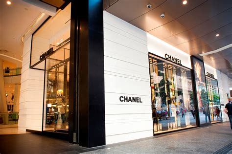 chanel queens place